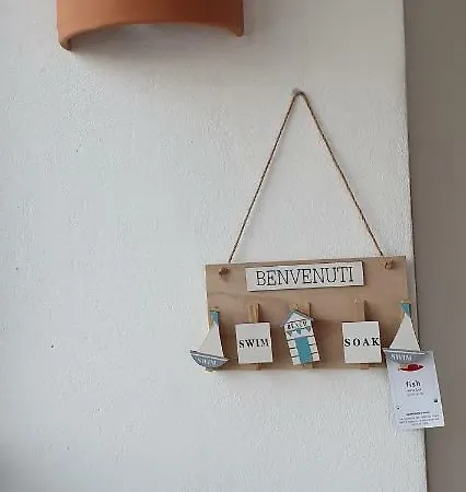 Fish Bed & Breakfast 4*