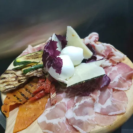 Bed & Breakfast Fish 4*