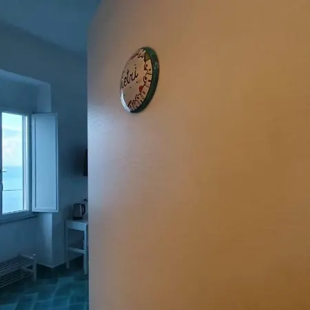 Fish Bed & Breakfast 4*