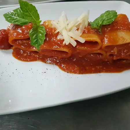 Oda ve Kahvaltı Fish 4*