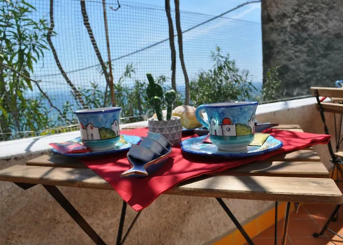 Fish לינה וארוחת בוקר